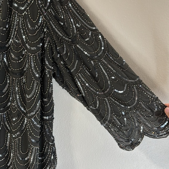 J Kara Plus Size 3/4 Sleeve w/ Scallop Beaded Pop Over Gown size 20W Gray #402 - Picture 6 of 9